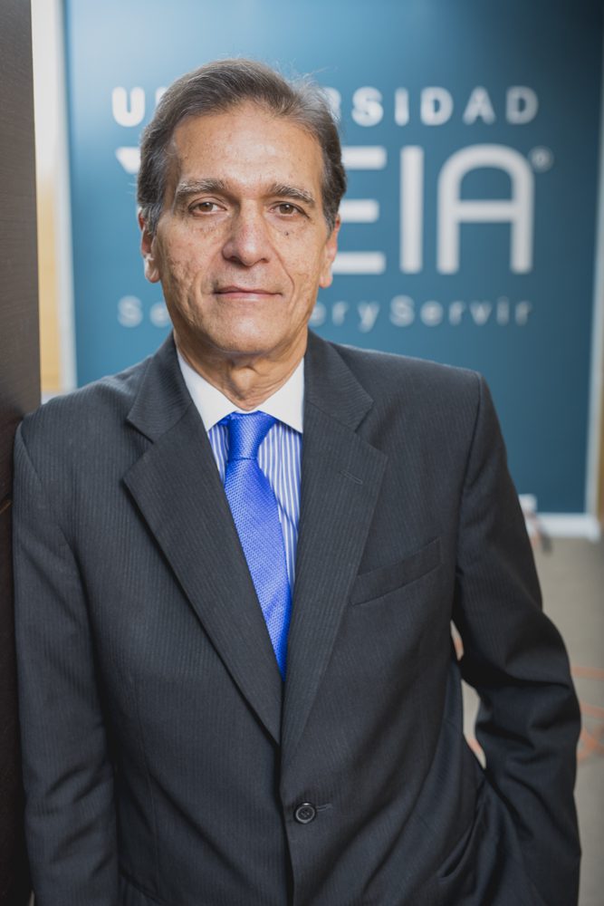 El rector Carlos Felipe anunció la finalización de su etapa al frente de la EIA