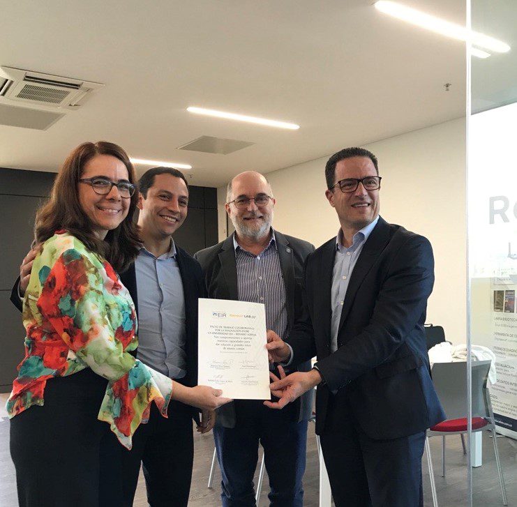 ¡El primer Renault-Lab de Colombia es en la EIA!